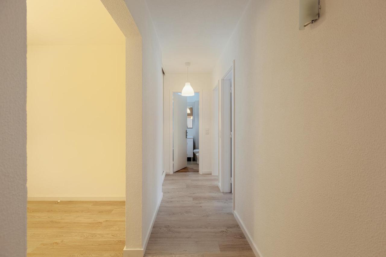 Elegant 3 Bedroom Apt - City Centre - Garage - Metro Lisbon Exterior photo